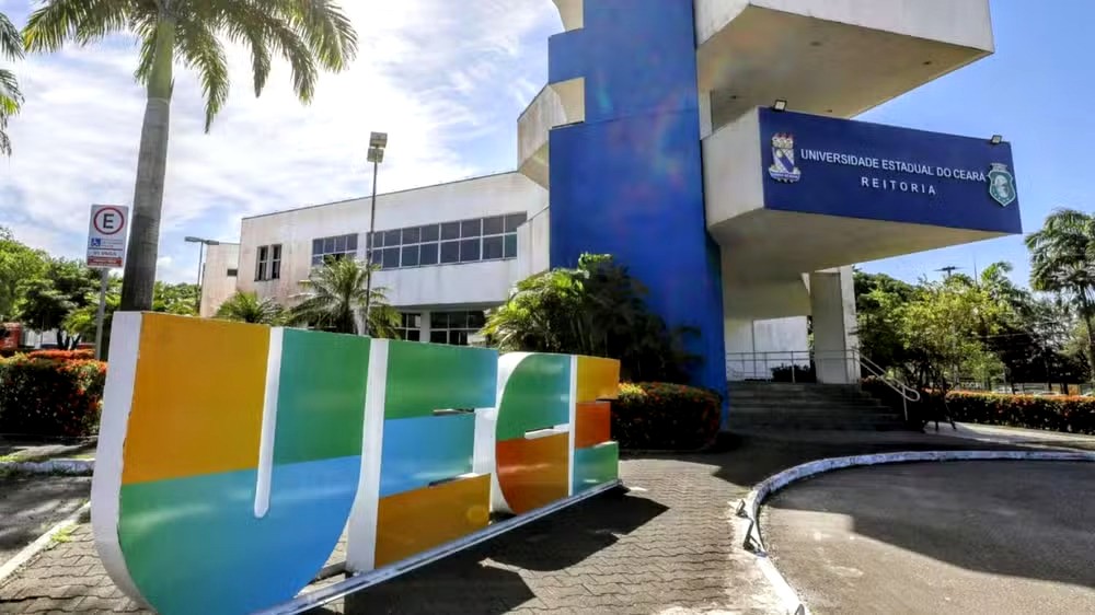 Uece oferta 2.880 vagas para cursos de graduação presencial em 11 municípios do Ceará. — Foto: Uece/ Divulgação